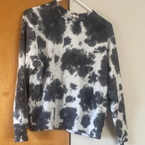 Leallo long sleeve cow print top